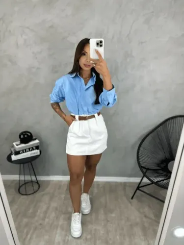 Conjunto Blusa e Saia Branca