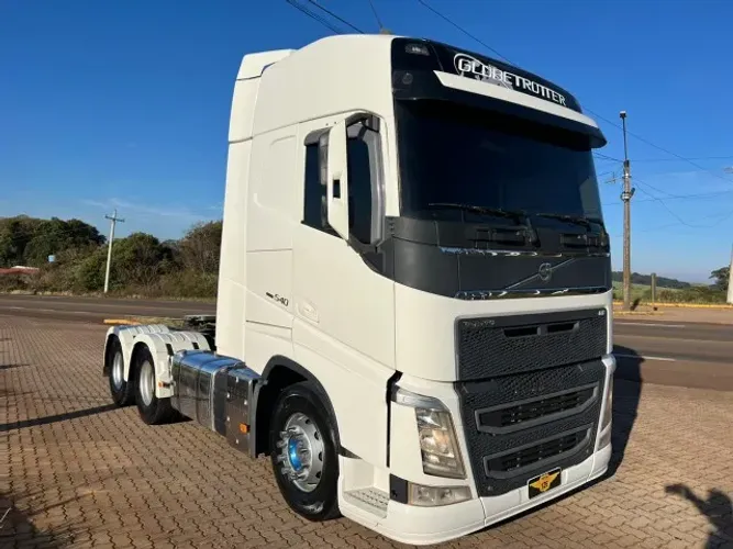 Volvo FH 540 6x4 Globetrotter - estudo trocas