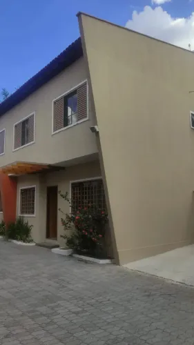 Sobrado para venda 113 metros quadrados 2 vagas com 3 quartos Parque Amazônia - Goiânia - 