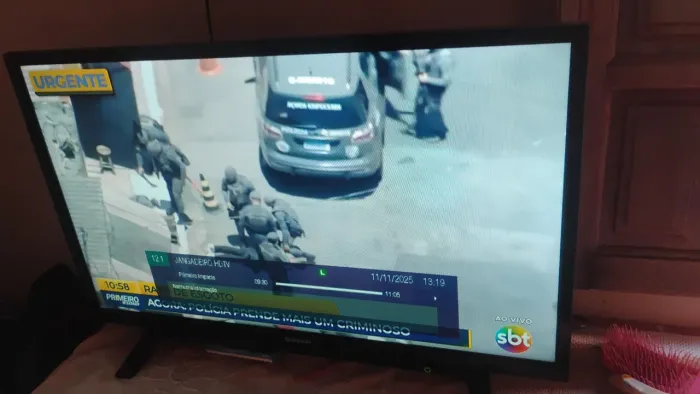 Tv 32 com antena digital 