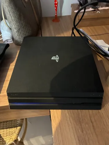 Ps4 pro 1tb 