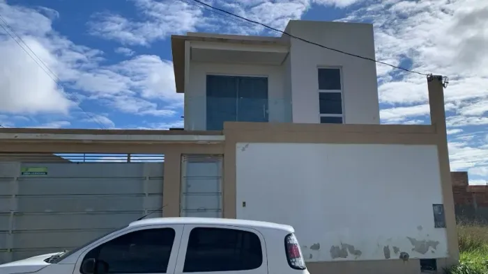 CASAS À VENDA NO LOTEAMENTO BARÃO UCHOA