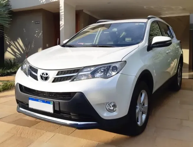 Toyota RAV4 2.0 4X4 16V Aut. 2013