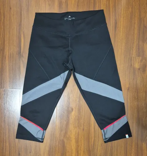 Bermurda/Calça/Leggin Feminino Capri Tamanho M Importada