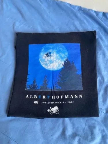 Camiseta Preta Chronic Albert Hofmann