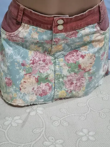 Saia Jeans dupla face.