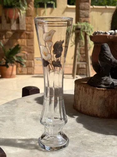 Vaso tipo solitário em cristal,20cm de altura