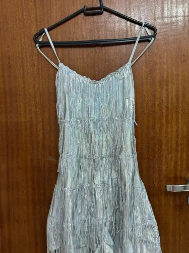 Macacão brilhoso prata 