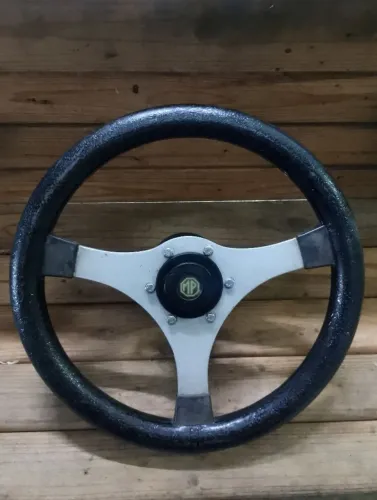 Volante MP lafer original serve em Fusca