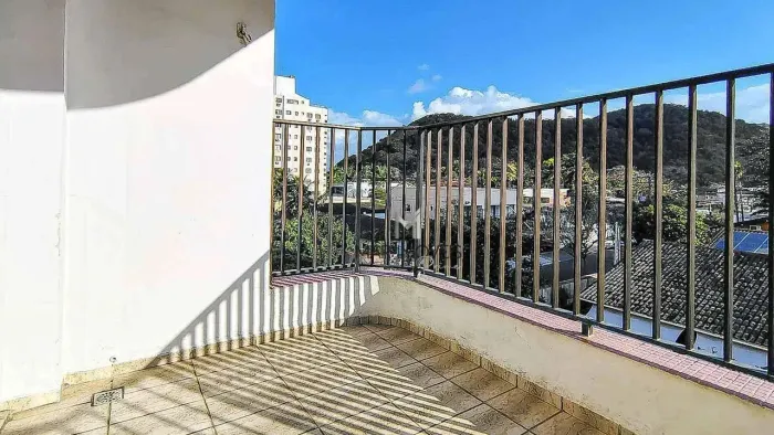 Apartamento à venda na Praia do Tombo em Guarujá | Mar Imóveis Prime