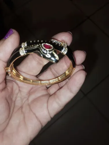 Bracelete em zircônia 