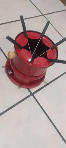 Aparelho de Fondue completo (conjunto de Fondue) vermelho com 6 Garfos