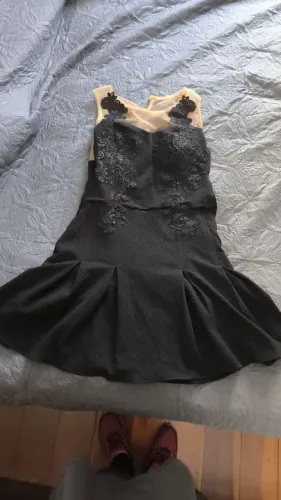 Vestido preto com renda - tamanho P/M