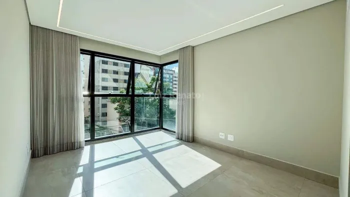 Apartamento à venda no bairro Cruzeiro