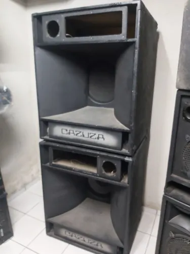 Gabinetes modelo jbl