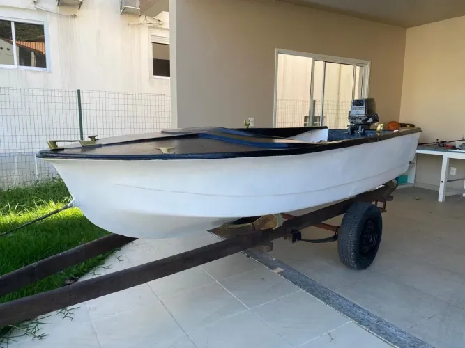 Lancha de fibra motor de popa Suzuki 15 Hp