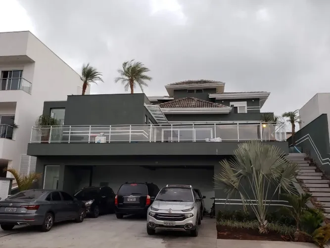 Luxuosa Casa de Condomínio à Venda em Vargem Grande Paulista-SP: 5 quartos, 5 suítes, 6 ba