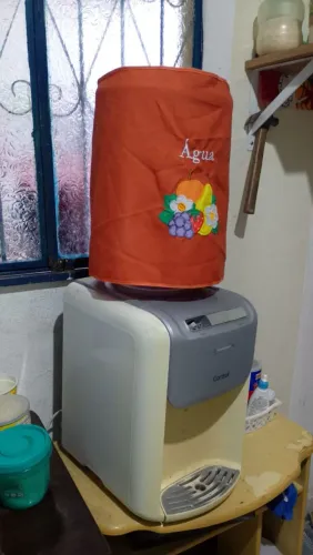 Bebedouro de mesa Consul 
