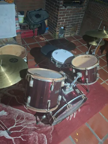BATERIA TURBO COM CAIXA MAPEX STEEL DELUXE