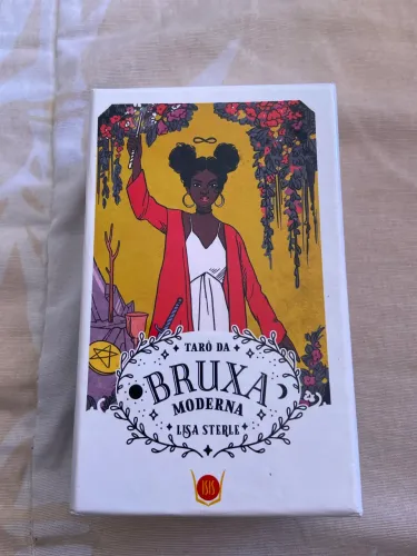 Tarô Bruxa Moderna