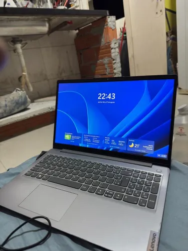 LENOVO RYZEN 7
