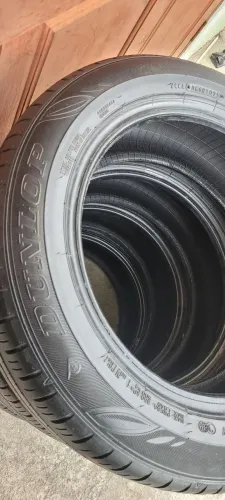 4 pneus 185/60/15 DUNLOP