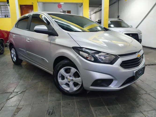 Chevrolet Onix Hatch LT 1.4 8V Flex Power Mec. 4P 2019