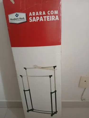 Arara com sapateira, em aço.