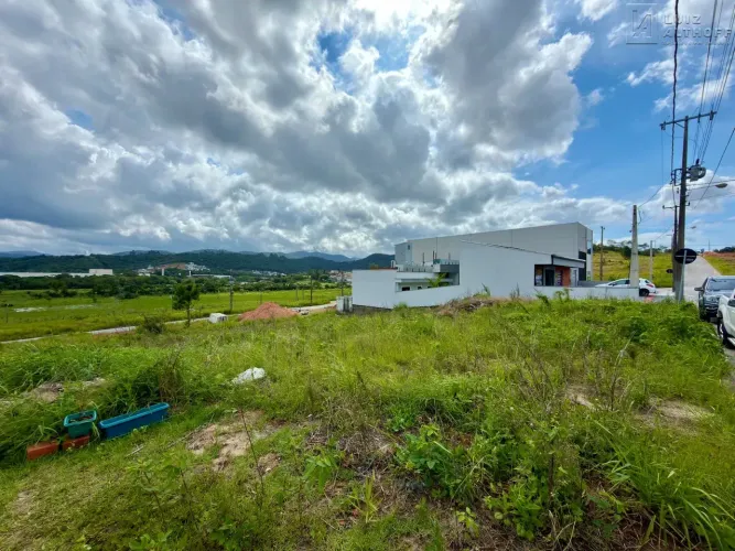 Terreno à venda face leste - Forquilhas, São José/SC