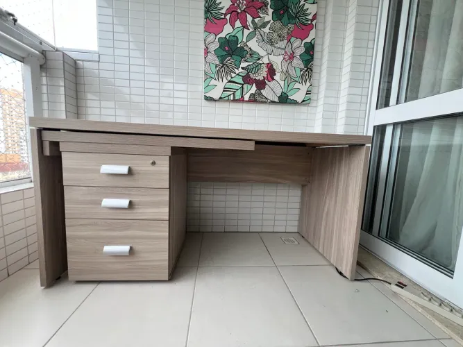 Home Office -Mesa de escritório com gaveteiro 