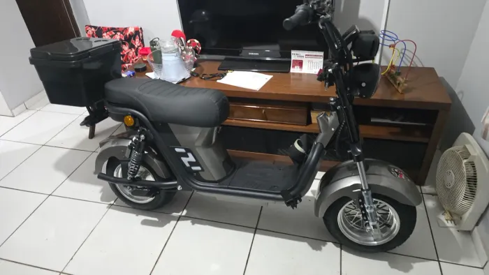 Moto elétrica x13 1000w nova