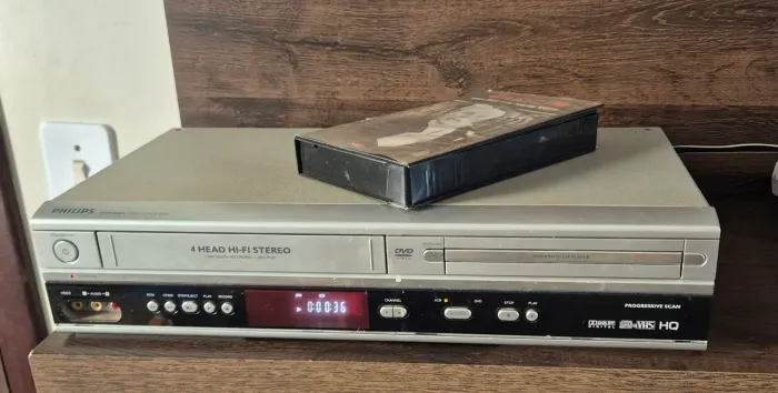 Vídeo Cassete Philips 