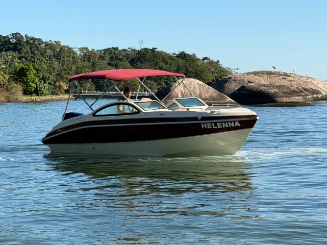 Real 220 2014 c/ Mercury Optimax ProXS 150HP - 267h + Vaga Iate Clube
