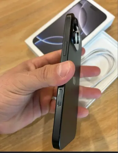 IPhone 16 pro max 256gb