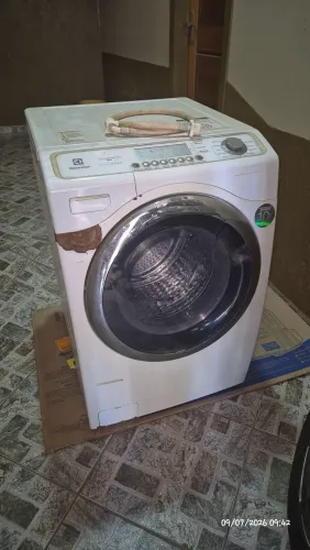Máquina de lavar 12kg Electrolux 