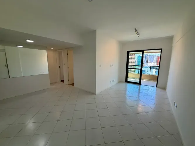 Apartamento 2 Quartos (1 Suíte) com Sala Ampliada 82m², Andar Alto, Vista Livre e 2 Vagas