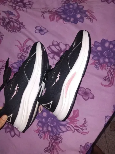 Tênis feminino