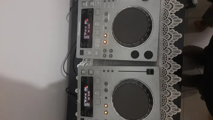 CDJ 350 PIONEER