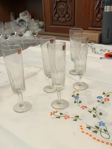 Jogo de 5 taças cristal para Espumante Reymond lapidadas à mão