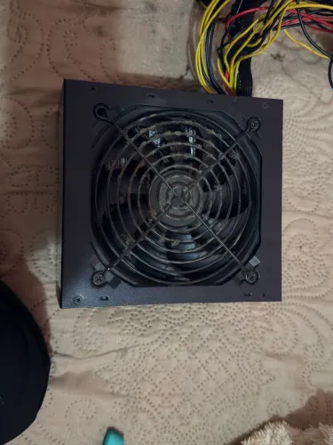 Fonte Bluecase BLU400R-80E de 400W