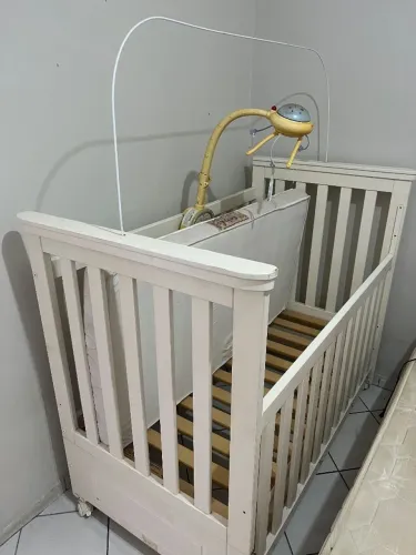 Berço Infantil Ajustável