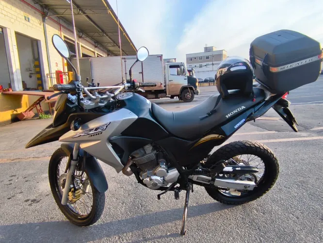 Imperdível! Honda XRE 300 2017 - RS22.500 - Toda Revisada!