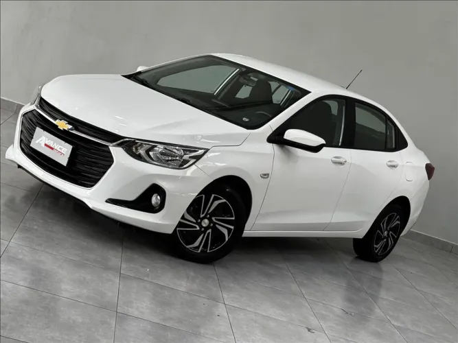 Chevrolet Onix Plus LT 1.0 12V Flex Mec. 4P 2024