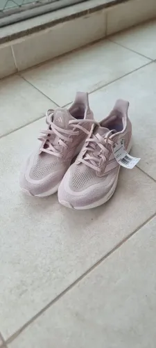 Tenis Adidas Novo! Importado dos EUA!