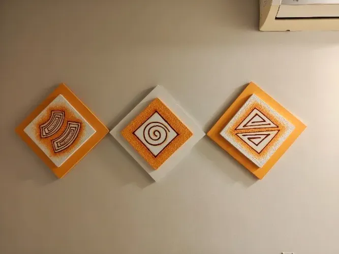 03 Quadros  independentes ou conjugados em alto relevo tribal !!  - Vendo ou Troco