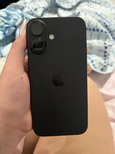 iPhone 16 preto