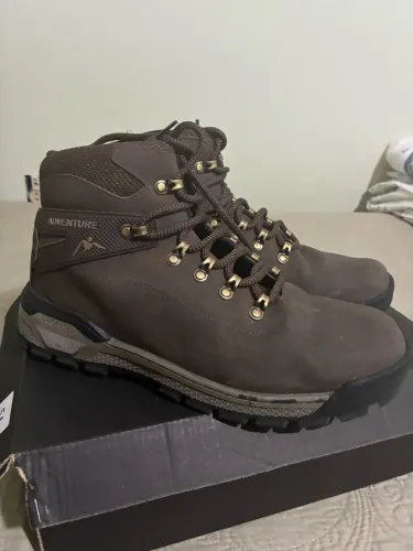Bota adventure