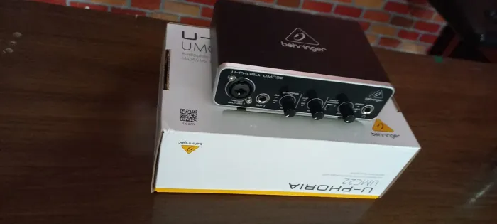 Interface behringer