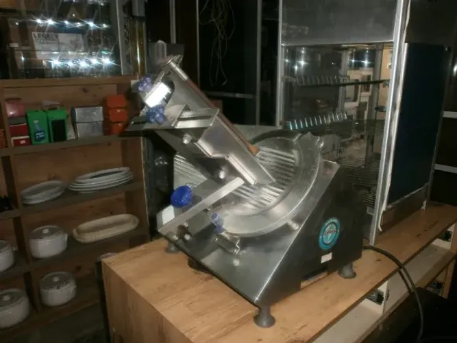 cortador de frios automático - corta sozinho - gural axt -30 i - aceito propostas