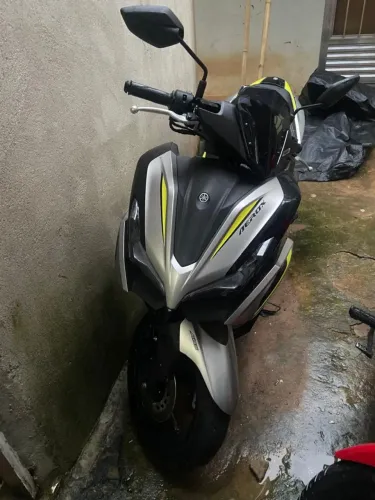 Moto Aerox 160